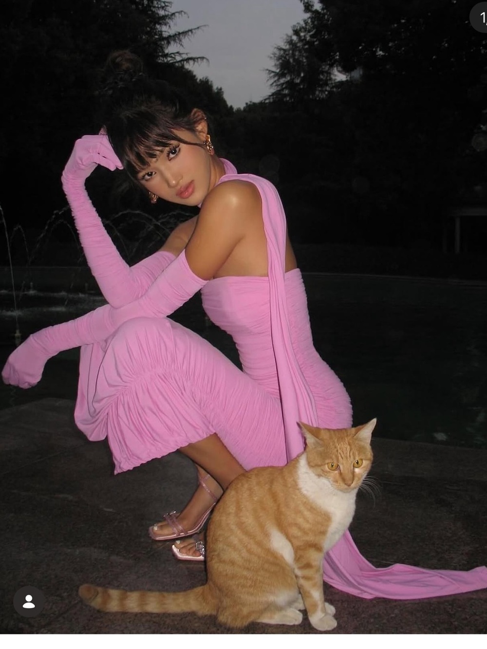 Nana Jacqueline Kimberly Dress in hot pink - Picture 10 of 10